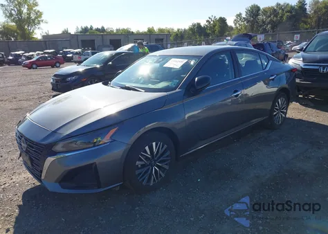 2025 Nissan Altima Sv Awd from USA, damaged, VIN 1N4BL4DW2SN370996